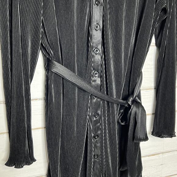 Mable Disco Plisse Mini Dress Black Size Small - Picture 11 of 11